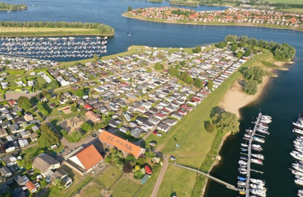 Camping De Mars