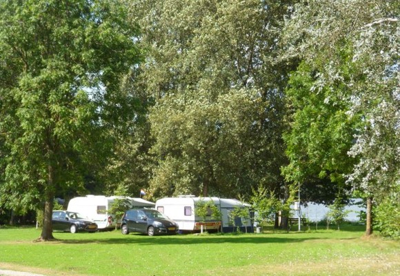 Camping De Oosterdriessen
