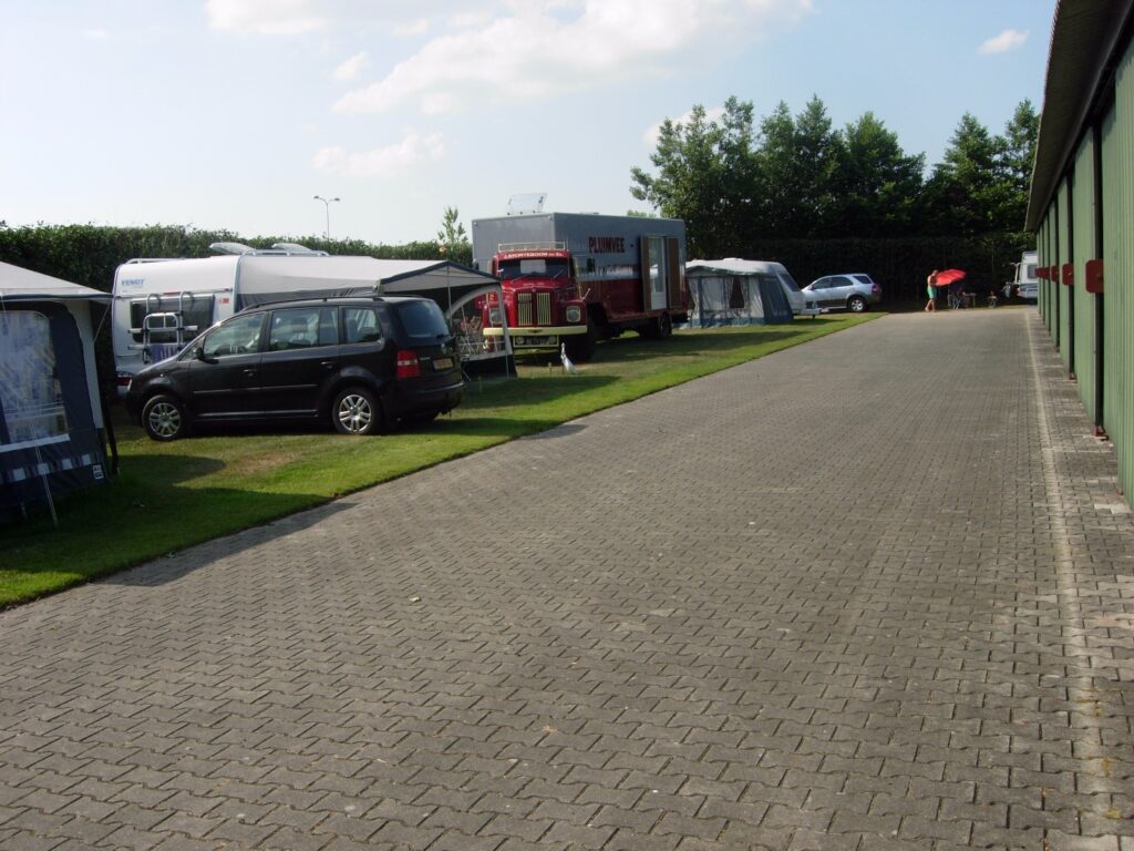 Camping De Elzenhof